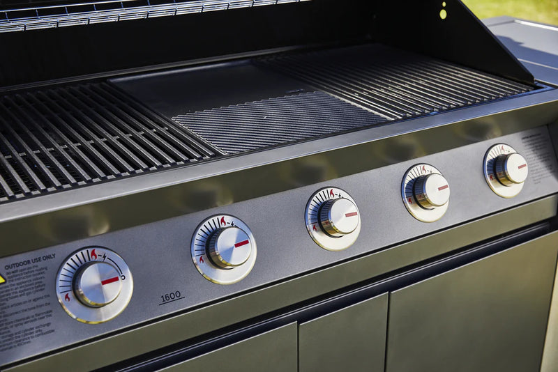 Beefeater 1600 Discovery Dark 5 Burner