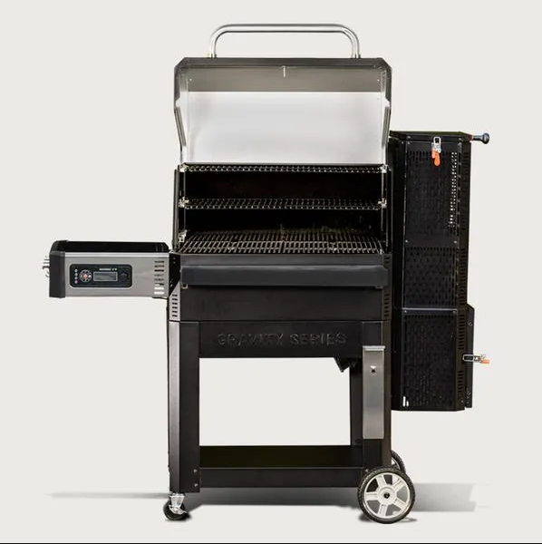 MASTERBUILT 1050 Digital Charcoal Grill + Smoker